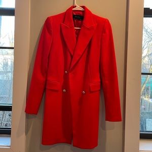 Elegant red ZARA coat 🧥 size: XS